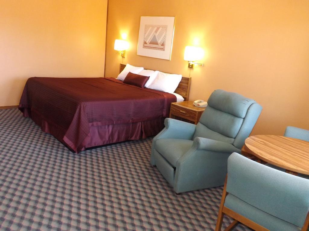 Tristar Inn Xpress Tucumcari Bagian luar foto