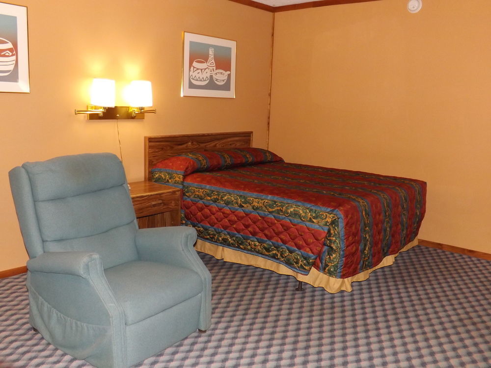 Tristar Inn Xpress Tucumcari Bagian luar foto