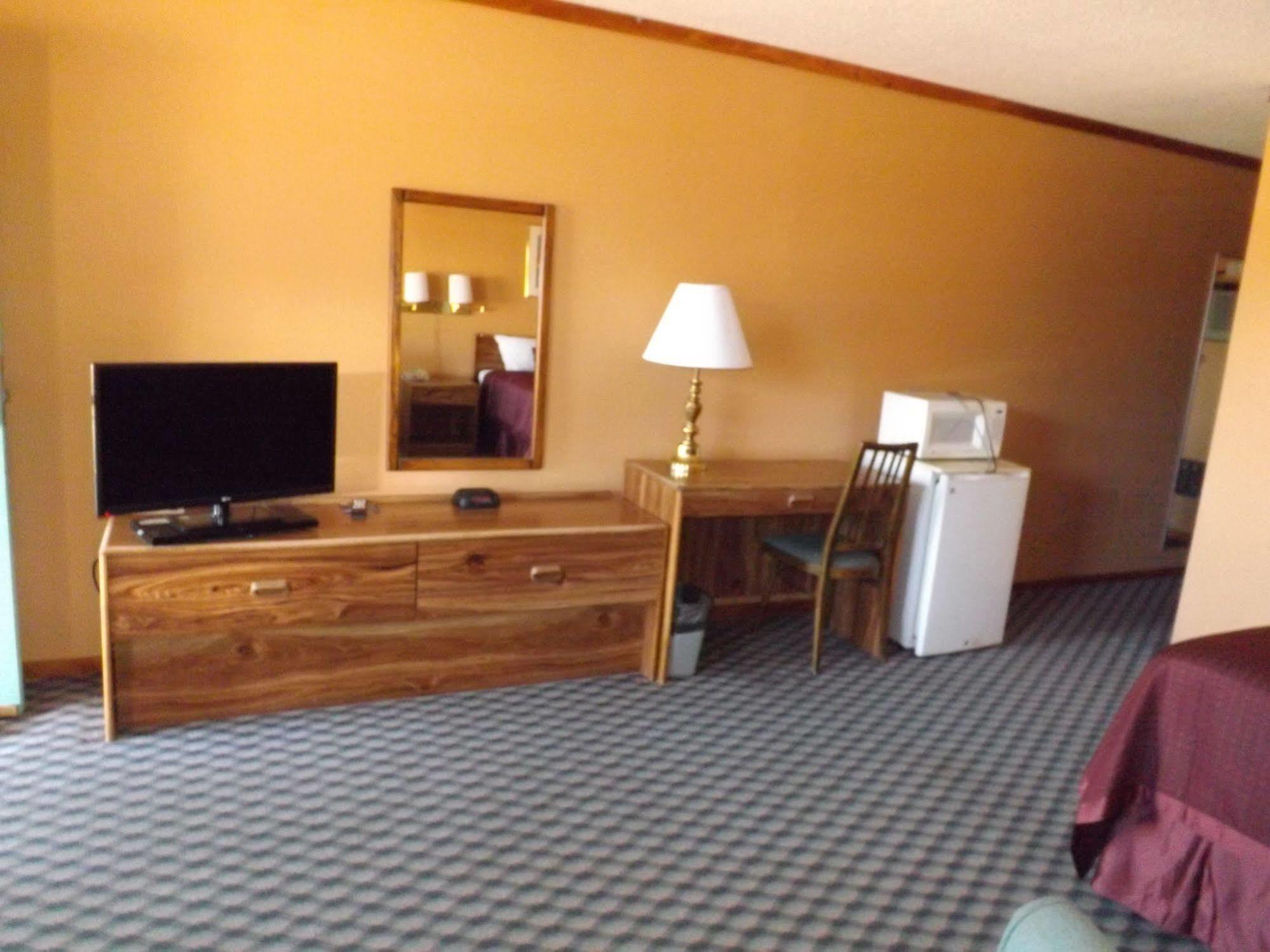 Tristar Inn Xpress Tucumcari Bagian luar foto