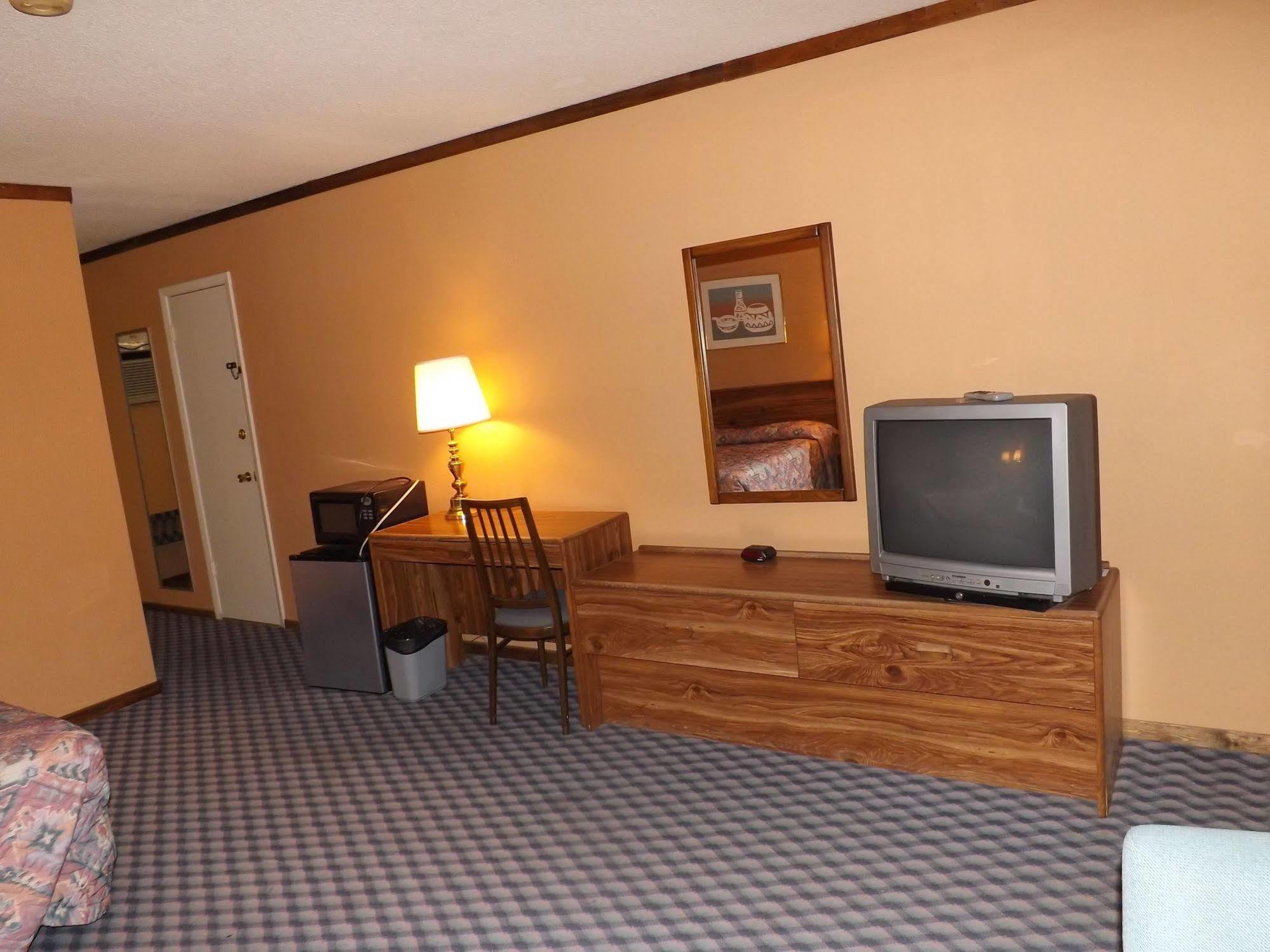 Tristar Inn Xpress Tucumcari Bagian luar foto