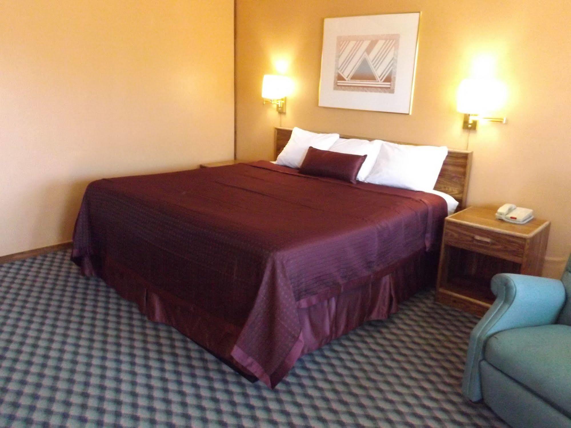 Tristar Inn Xpress Tucumcari Bagian luar foto
