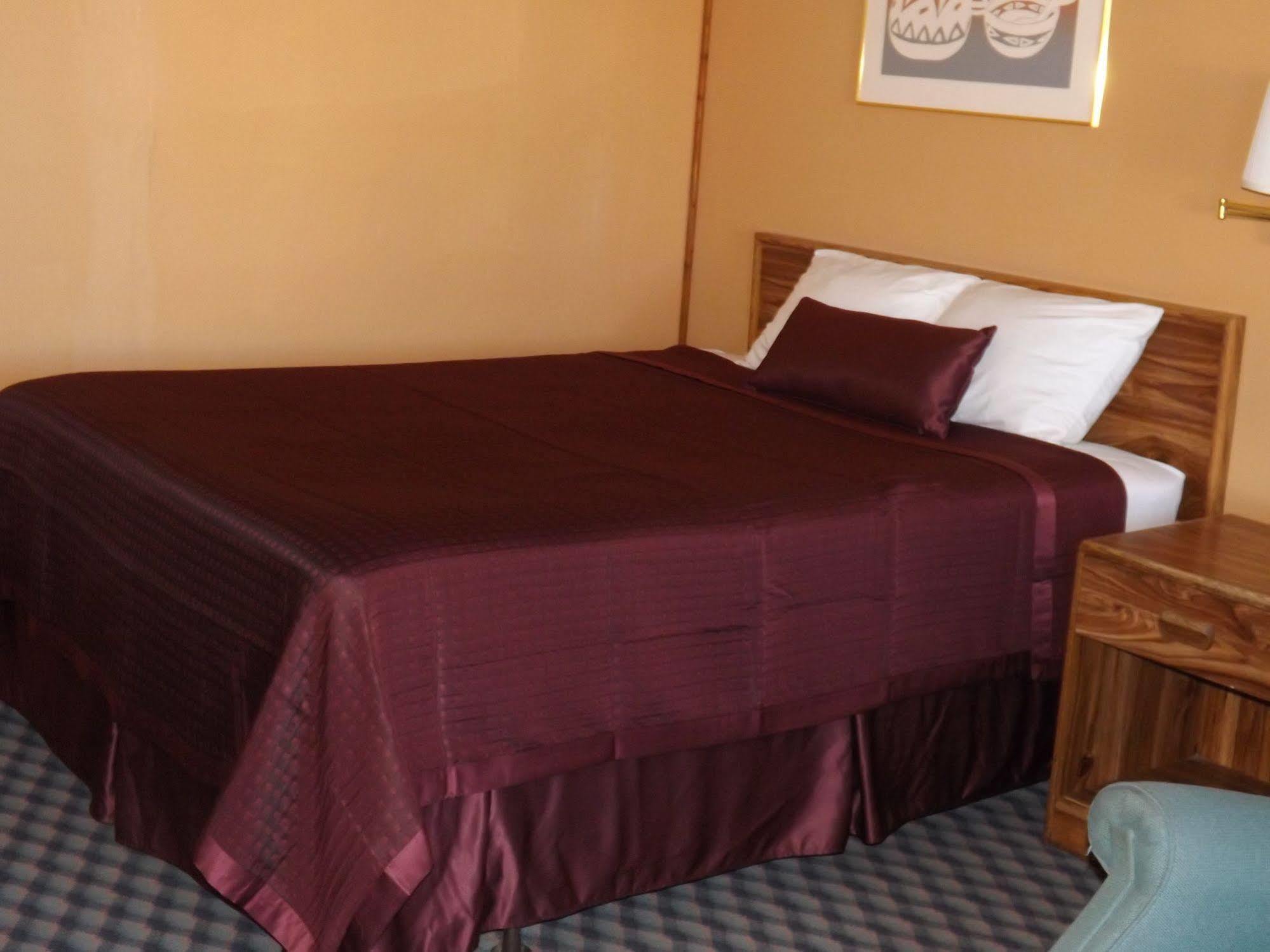 Tristar Inn Xpress Tucumcari Bagian luar foto